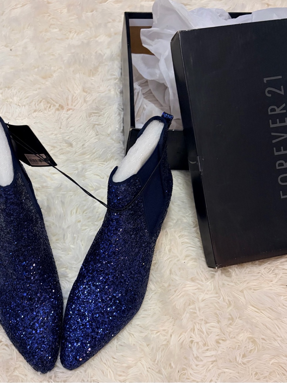Forever 21 Navy Blue Glitter Chelsea Ankle Boots - Picture 2 of 8